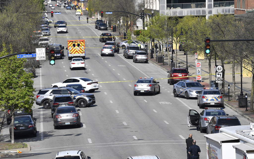 UPDATE: Police say 4 killed in shooting at downtown Louisville building ...